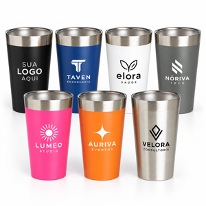 Copo térmico de 473 ml nas sete cores disponíveis, com aplicações ilustrativas de logotipo.