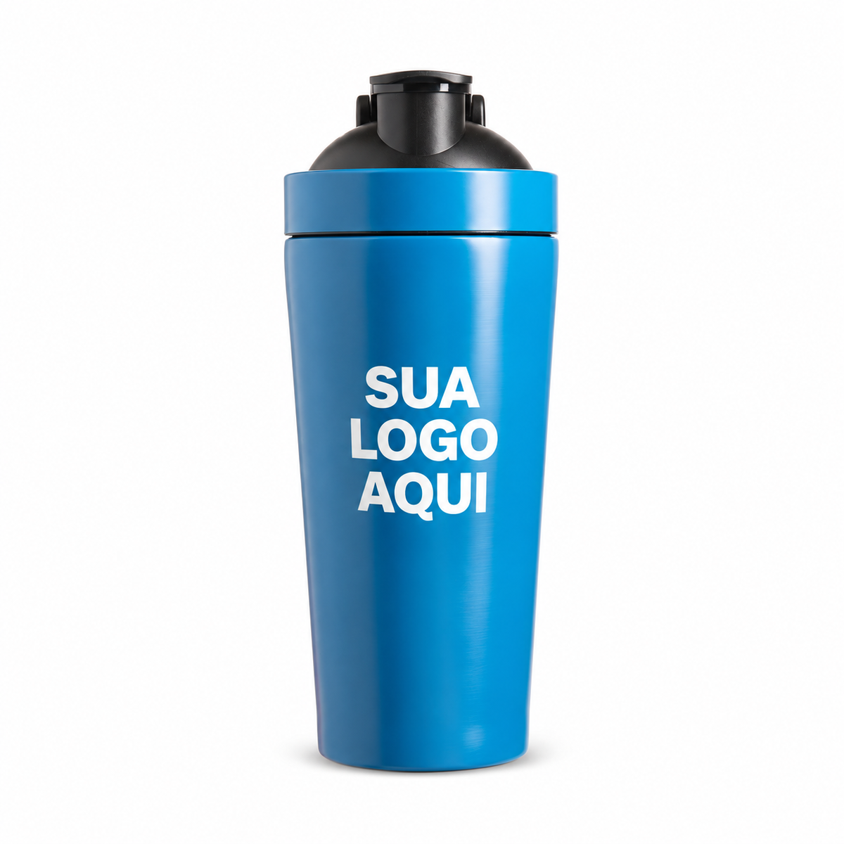 Coqueteleira inox 900 ml azul com aplicação ilustrativa Sua logo aqui.