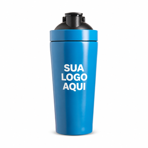 Coqueteleira inox 900 ml azul com aplicação ilustrativa Sua logo aqui.