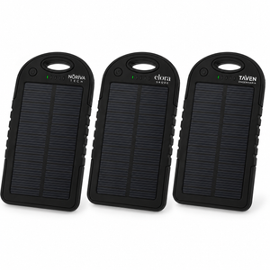 Power bank solar 3.000mAh com três exemplos de marcas fictícias